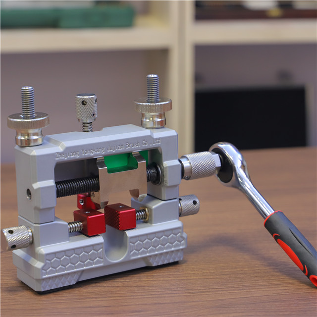 Customizable Multifunctional Front Sight Adjustment Tool for Pistol